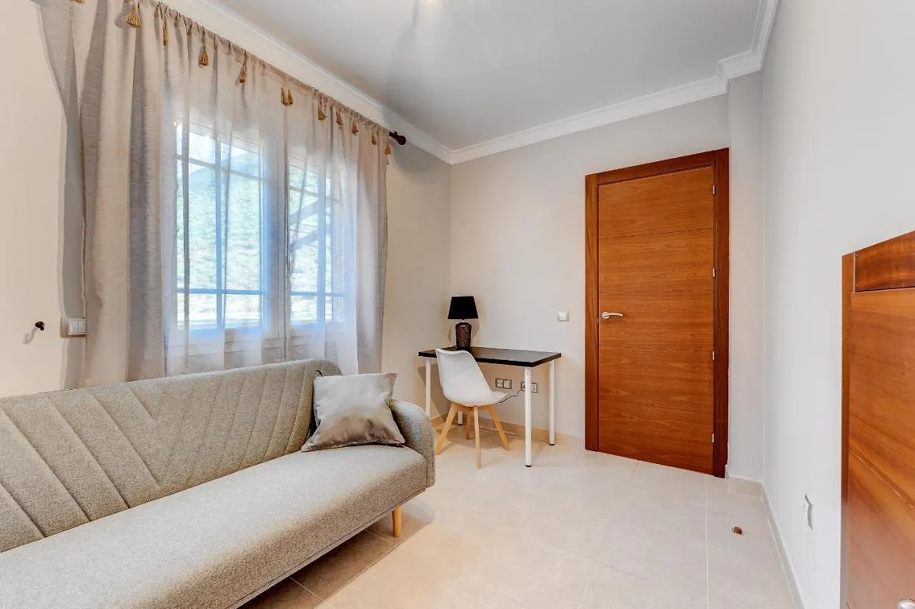 Luxury Villa In Los Cristianos Arona  Ισπανία