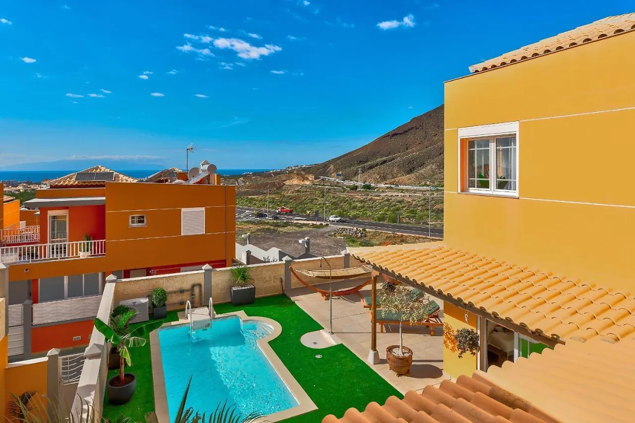 Luxury Villa In Los Cristianos Arona  Ισπανία